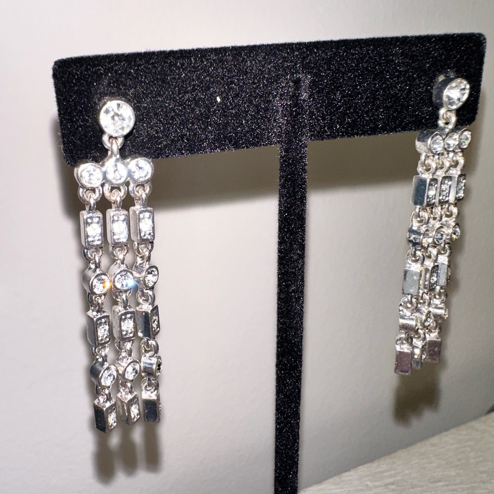 Vintage Silver Rhinestone Dangle Chandelier Earrings Statement Evening Jewelry